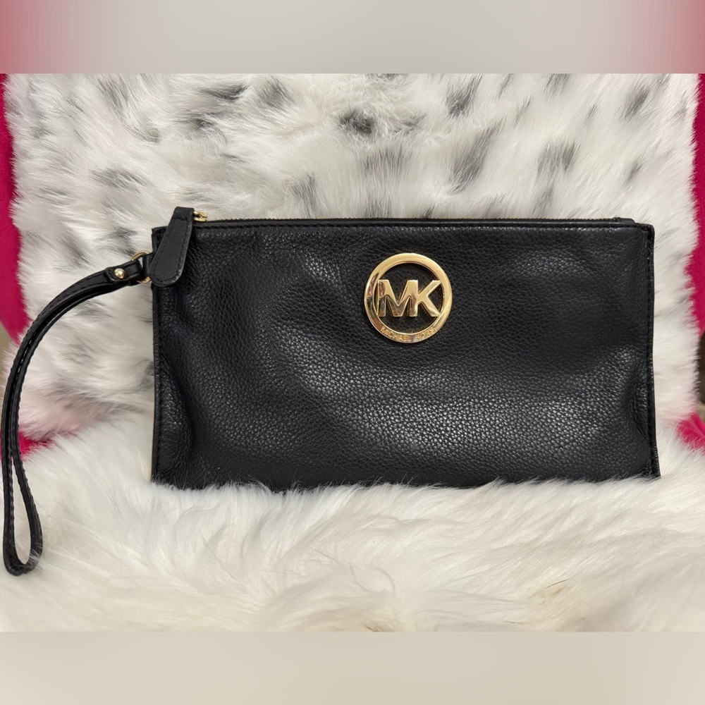 Michael Kors Black Soft Leather Large Flat Wristlet
